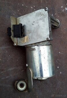 Přední a zadní motorek stěračů Škoda Felicia - 5