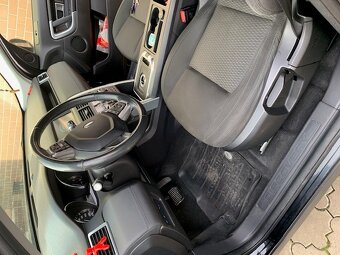 VYMĚNÍM ZA KARAVAN - LAND ROVER DISCOVERY SPORT - 5