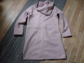 krásný kabát vel.M - 5