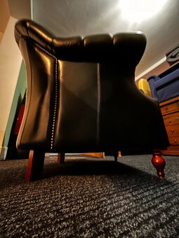 Kožené křeslo v anglickém stylu - 5