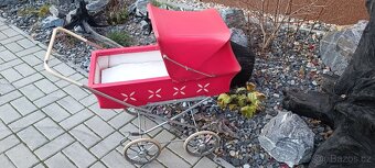 Retro kočárek pro panenky - 5