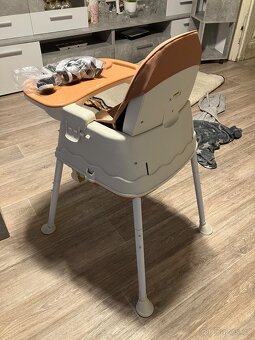 Dětská jídelní židlička - 5