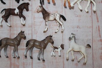 Figurky koní Schleich 3 - 5