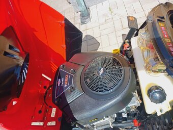 Zahradní traktůrek CASTELGARDEN TCP 102 Hydro - 5