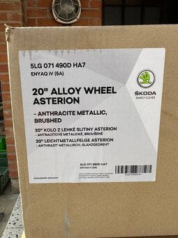 Nová originální sada alu disků Škoda Asterion 20” - 5