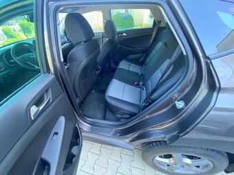 Hyundai Tucson 1,6 benzín 130 kw - 5