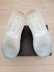 Air Jordan 1 Mid SE Ice Blue 42 (stélka 26,5 cm) - 5