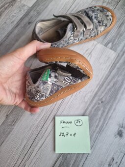 Boty vel. 34-35-36 barefoot, kopacky, salovky atd. - 5