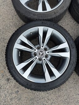 Mercedes r18 alu kola r18 5x112 Dvourozměrná Michelin Alpin - 5