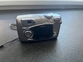 Fotoaparát Kodak EasyShare DX4330 - 5