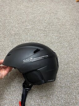 Lyžařská helma - 5