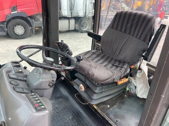 Ahlmann 2016 nakladac - 5