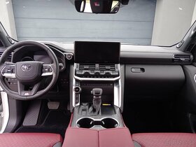 Land Cruiser LC 300 GR SPORT 3,3L TD, SLEVA - 5