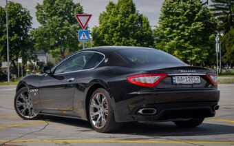 Maserati GranTurismo S 4.7 V8 - 5