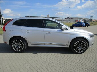 VOLVO XC60 2,4D4 Summum AWD Auto Pano Xen 2014 - 5