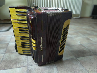Harmonika akordeon Royal Standard s kufrem - 5