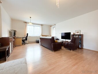 Pronájem bytu 5+kk 190 m² + garáž - 5