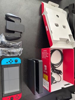 Prodám Nintendo Switch - 5