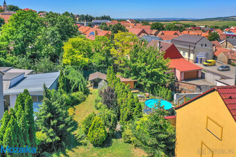 Rodinný dům s garáží a nádhernou zahradou Křepice u Hustopeč - 5