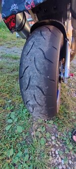 Aprilia Tuono 1000 R 2007 + další s poruchou elektroniky - 5