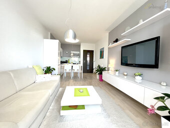 Prodej bytu 2+kk (60 m2) ulice Dobrovodská, České Budějovice - 5