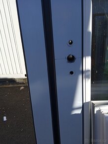 Dvoudílné posuvné dveře pozice 141 - 5