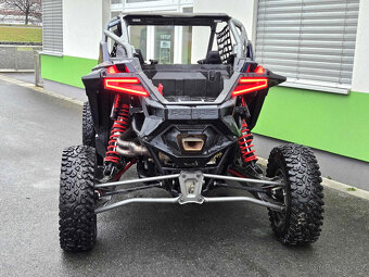 POLARIS RZR PRO R - 5