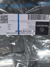 Použité čelní sklo MB GLC C253 od 2016 - 5