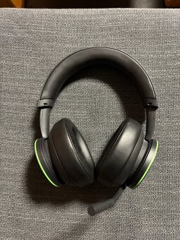 Bezdrátové sluchátka Xbox wireless headset - 5