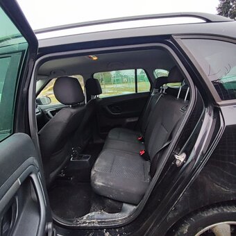 Škoda Fabia combi 1,2tsi 63 kw rok 2013 - 5