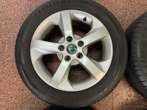 Originalní ALU kola Škoda 5x112 r16 letní pneu 6,5mm - 5