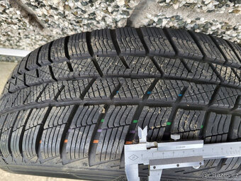 Barum Polaris 5- 205/60 R16- 4x 8.5mm- zimní- TOP stav - 5
