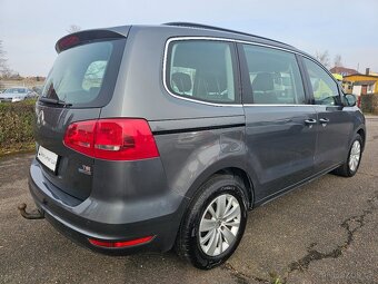 VOLKSWAGEN SHARAN 2011 1.4 TSI 110kW 7 MÍST,EL.DVEŘE,VÝHŘEVY - 5