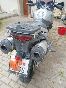 SUZUKI V-STROM 1000 - 5