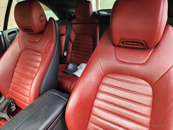 Mercedes Benz amg c43 - 5