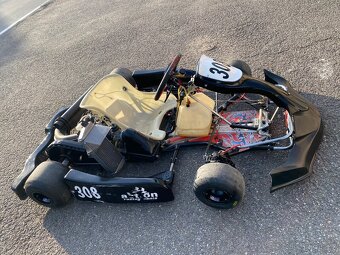 Motokára Rotax 125 senior EVO - 5