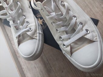 Converse 39 - 5