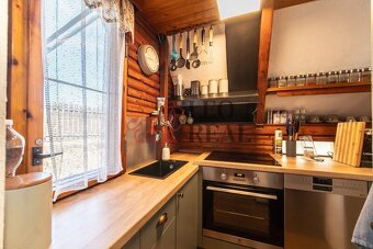 Prodej chaty 98 m2, pozemek 244 m2 - 5