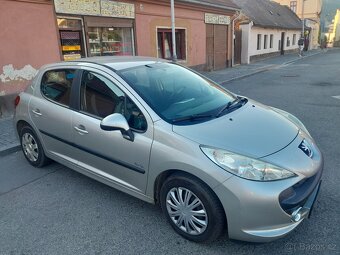 Peugeot 207 - 5