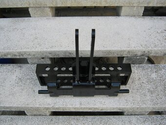 ZAVES NA MALOTRAKTOR kubota - 5