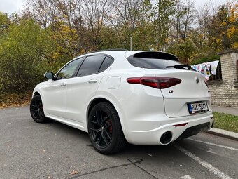 Alfa Romeo Stelvio 2.0 Veloce Trofeo 206KW Q4 1 majitel, DPH - 5