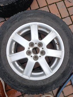 215/65R16 5x112 vnitřní průměr 57,1 mm - 5