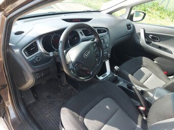 Kia Ceed Combi 2012 - 2017 náhradní díly - 5