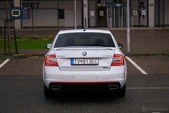 Škoda Octavia 2.0 TDI CR DPF RS DSG - 5