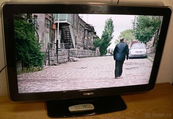 LCD televize 81cm PHILIPS FullHD, nemá DVBT2 - 5