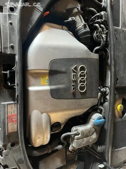 AUDI A6 AVANT QUATRO-V6 TDI-2002-132KW - 5