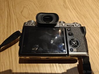 Fujifilm X-T3 – funkční, používaný kus (včetně příslušenství - 5