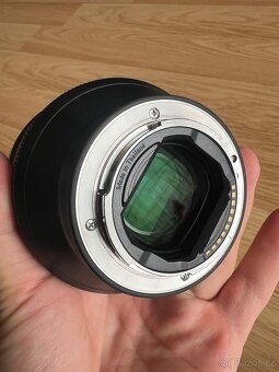 Objektiv Sony FE 85 mm f/1,4 G Master - 5