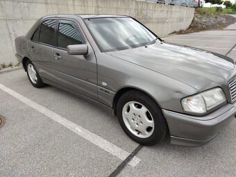 Mercedes C180 - 5