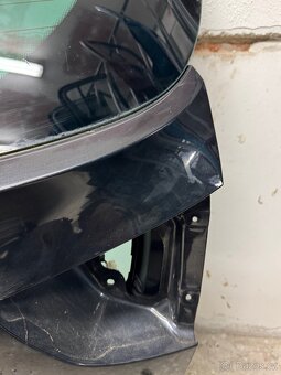 Hyundai ix35, zadní 5. (páté) dveře - 5